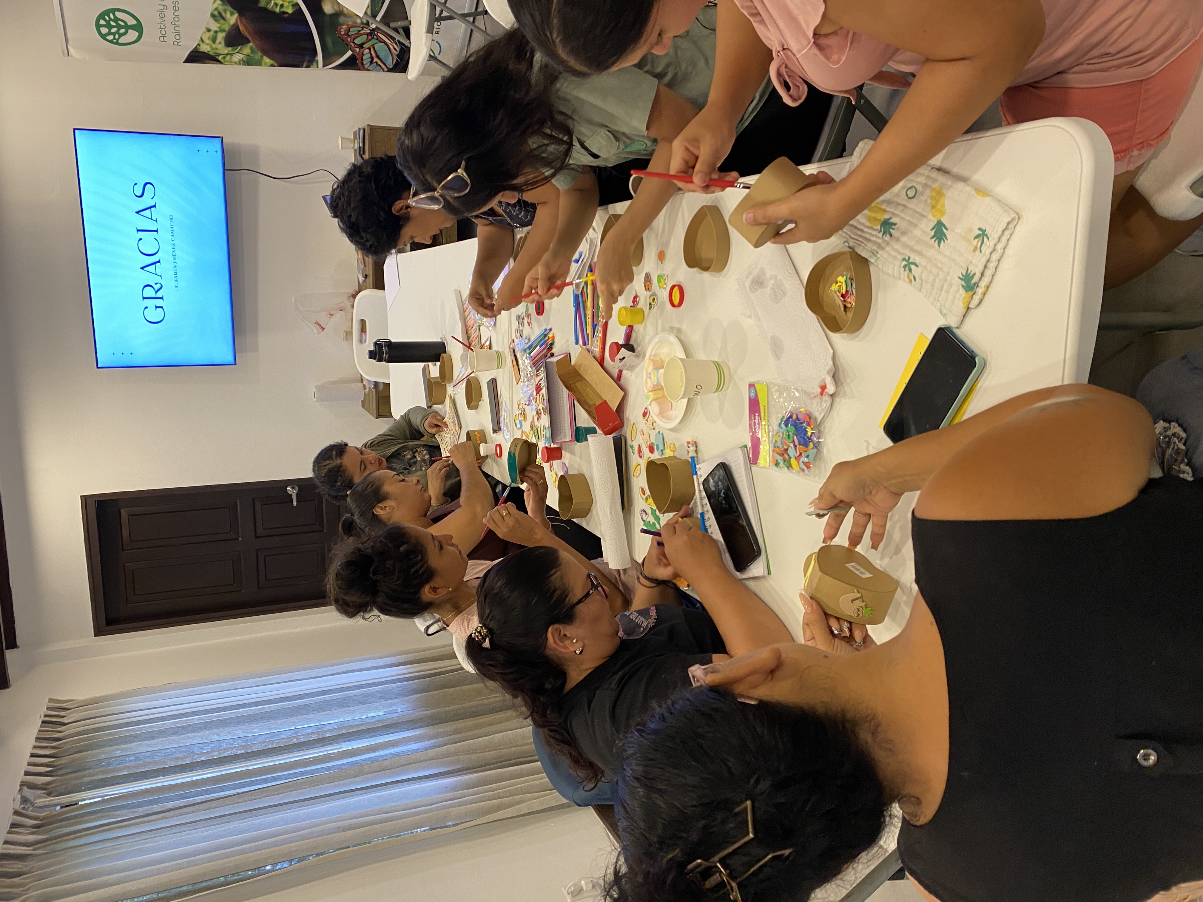 Taller participativo de bienestar con la comunidad de la Península de Osa